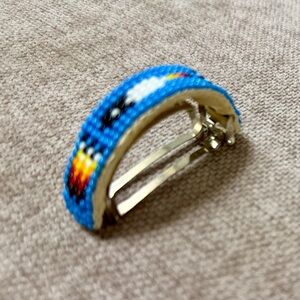 Beaded Hair Clip with Blue and Multicolor Design